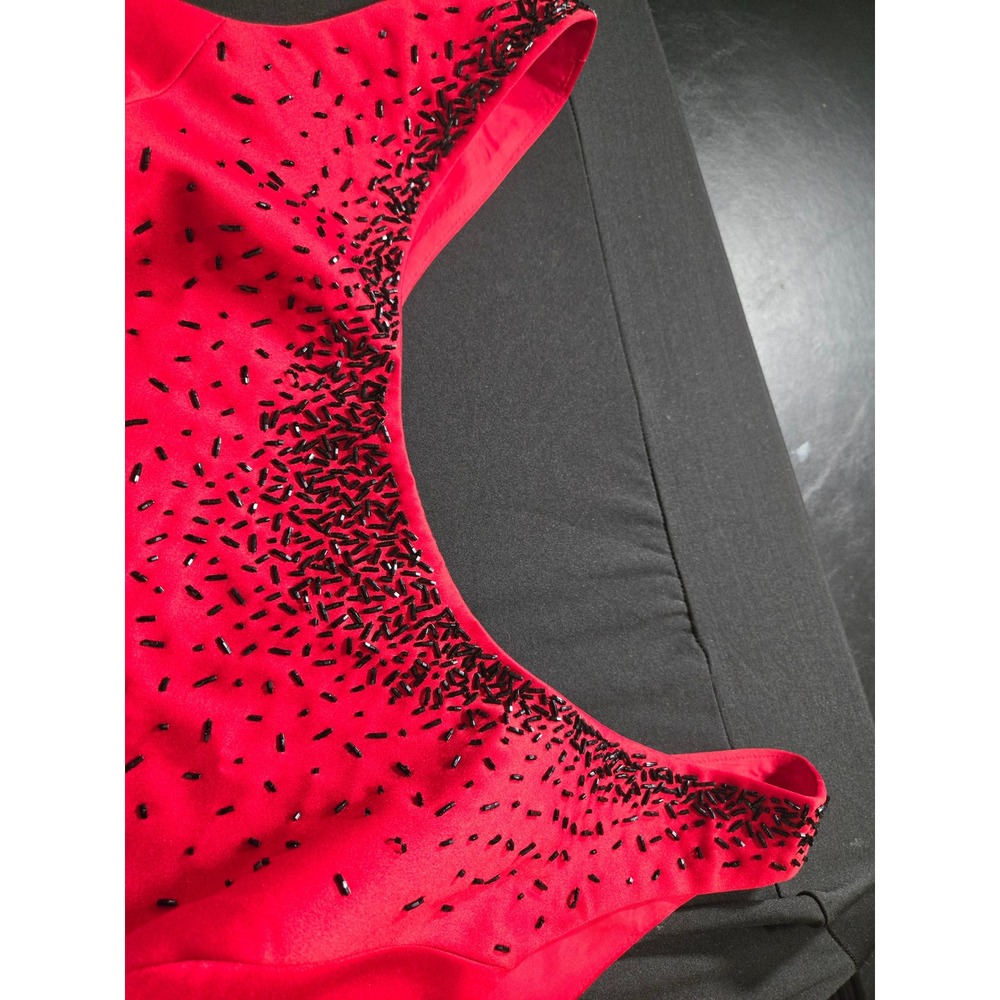 Unbranded Satin Beaded Scoop Neck Blouse Women XL Red Excellent Formal Tank Top - Picture 2 of 6